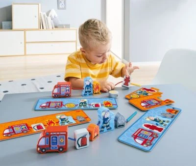 HABA 304652 Fädelspiel Feuerwehr 2 HABA 304652 Fädelspiel Feuerwehr – Bild 2