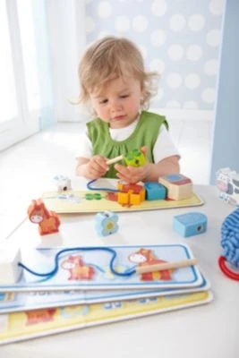 HABA 5580 Meine Erste Spielwelt - Bauernhof Fädelspiel Auf Dem Land 3 HABA 5580 Meine Erste Spielwelt - Bauernhof Fädelspiel Auf Dem Land – Bild 3