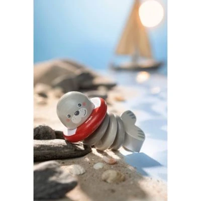 HABA 306691 Klapperfigur Robbe 4 HABA 306691 Klapperfigur Robbe – Bild 4